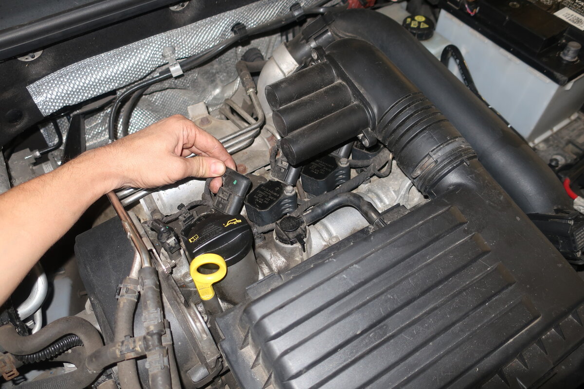 разъем питания катушки зажигания на примере автомобиля Volkswagen