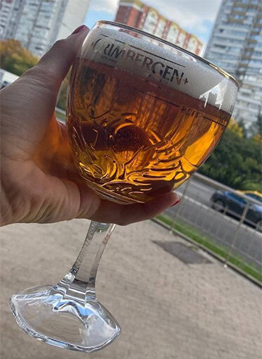 Гримберген блонд в фирменном бокале-кубке с фениксом