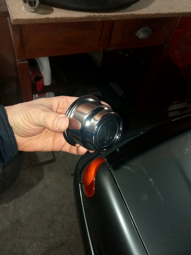 Колпак грязеотталкивающий на ваз 2105-2107