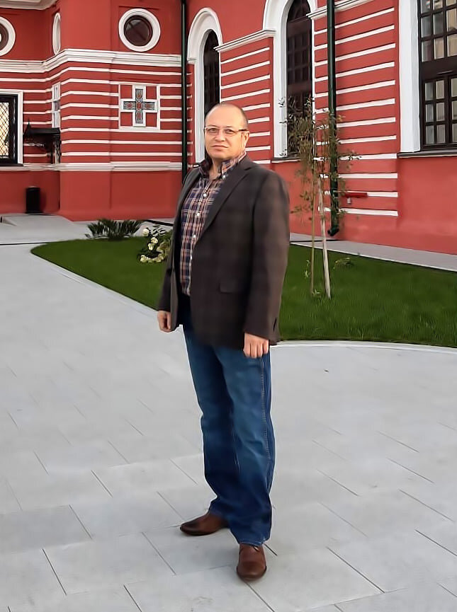 Делюсь своим фото, каким я стал за последнее время. Может кто меня ещё и помнит.