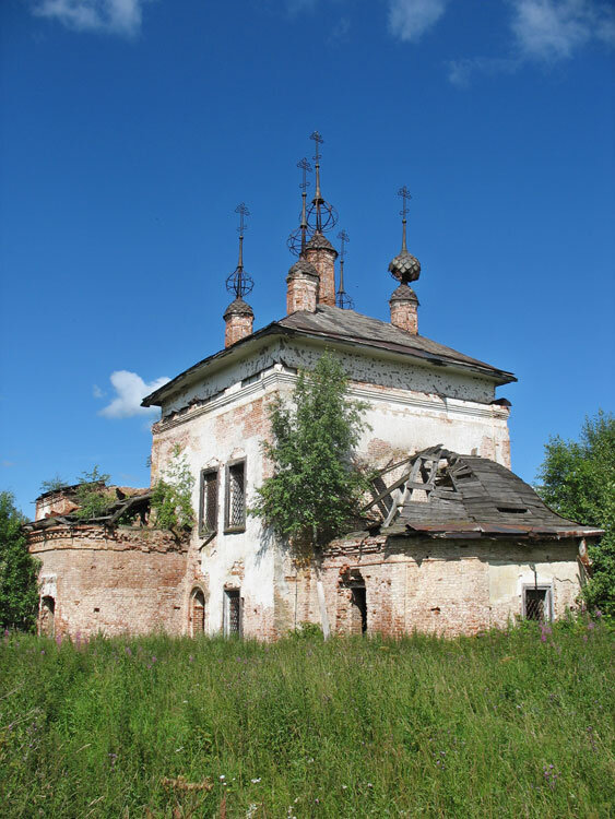 Троицкая церковь. Фото 2007 г. В этом храме служил отец И.С. Беляева. Здесь, по всей видимости о. Иоанна и крестили. Фото взято с сайта www.old-churches.ru 