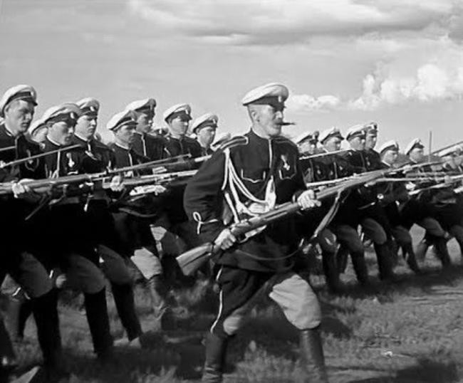 Кадр из фильма"Чапаев". Фото из открытых источников.