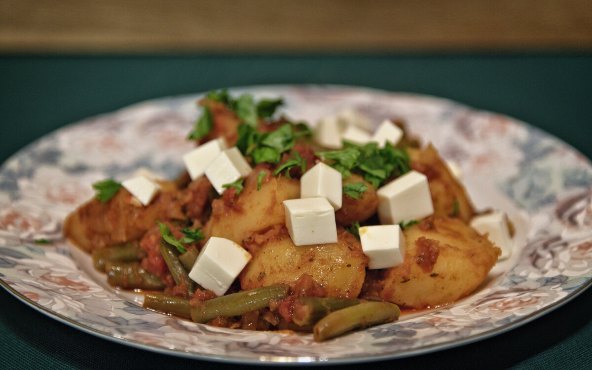 Тушеная картошка с фасолью и мясом – пошаговый рецепт