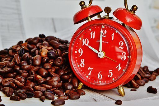 https://pixabay.com/photos/coffee-break-break-alarm-clock-time-1291381/