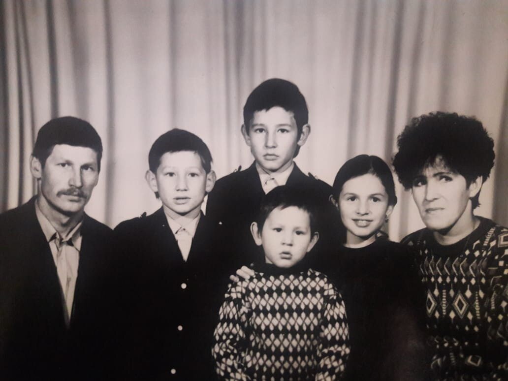 Фарид, Руслан, Рустам, Рафаил, Диляра, Хазария