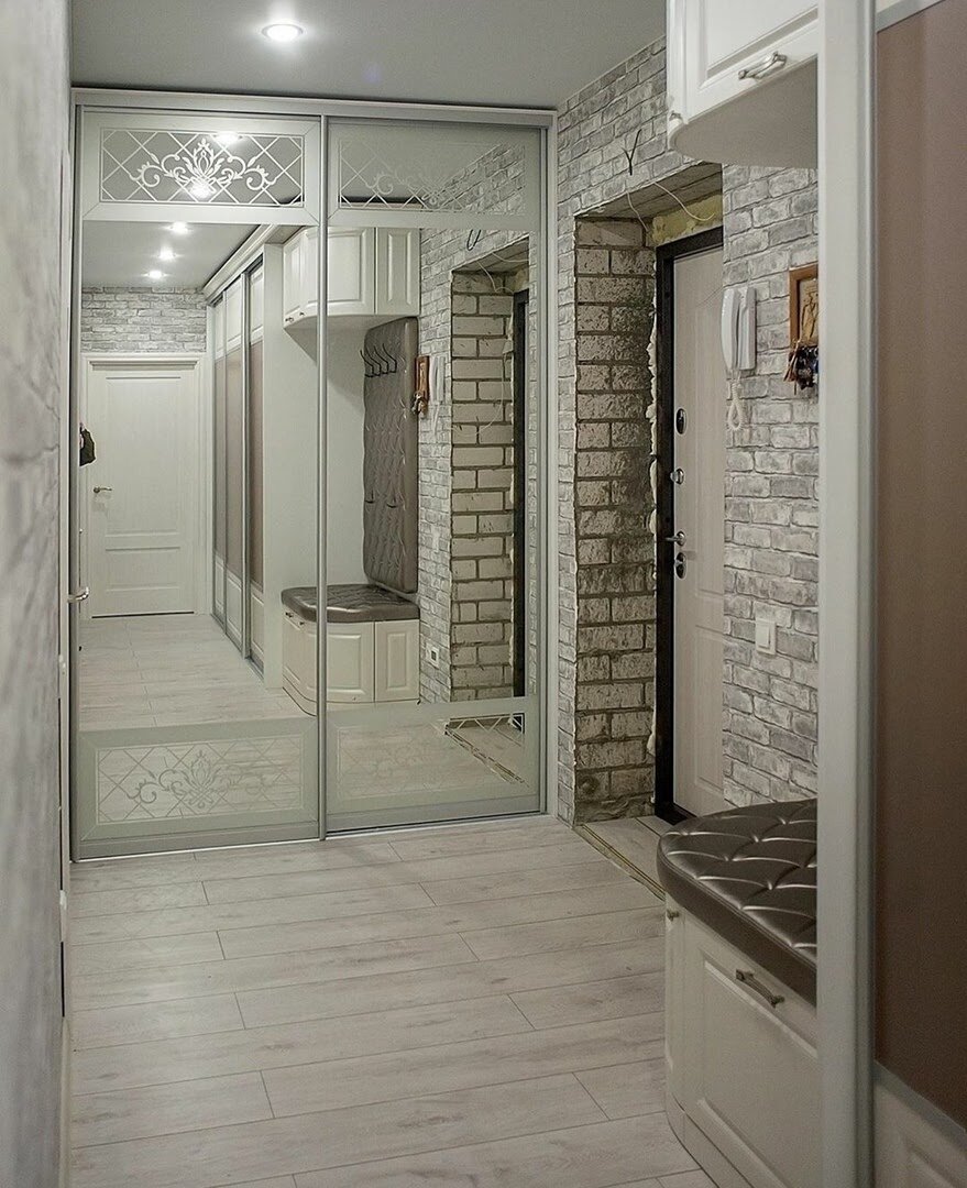 шкаф купе зеркальный 2 двери в прихожую