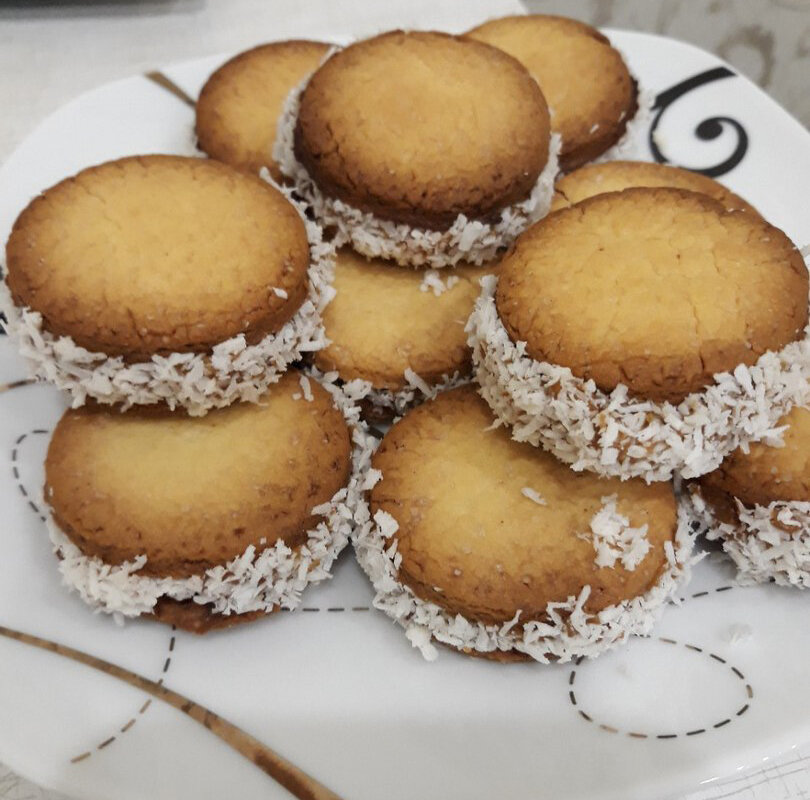 Печенье со сгущенкой на сковороде – пошаговый рецепт приготовления с фото