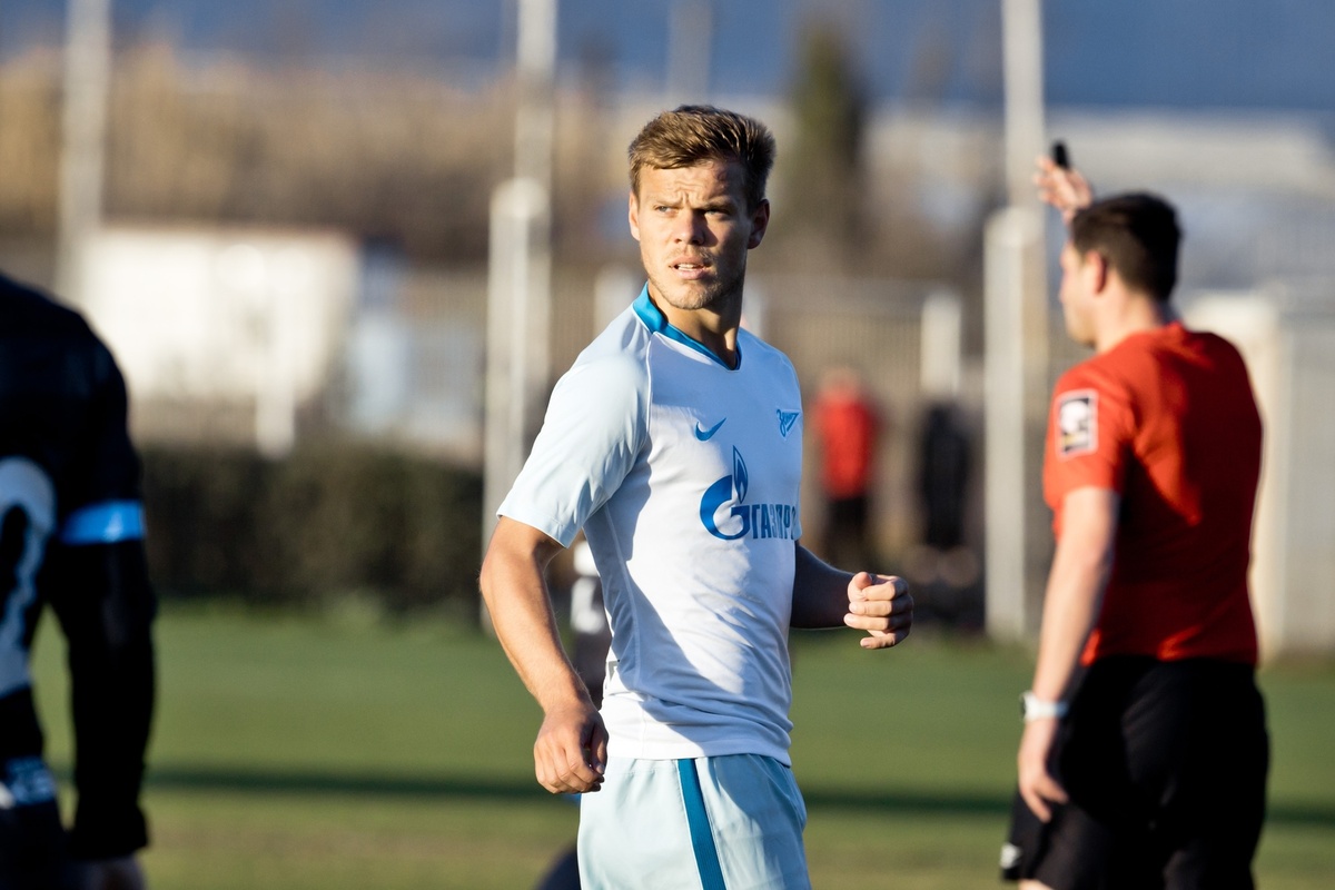 Александр Кокорин во время товарищеского поединка «Зенит»-2 — «Спартак» Суботица