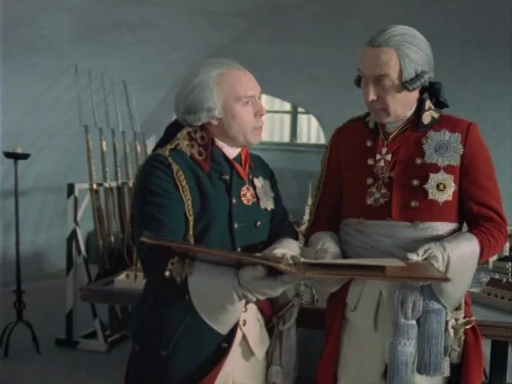 Виктор Сухоруков в роли Павла I и Олег Янковский в роли барона Палена. Кадр из фильма "Бедный, бедный Павел"