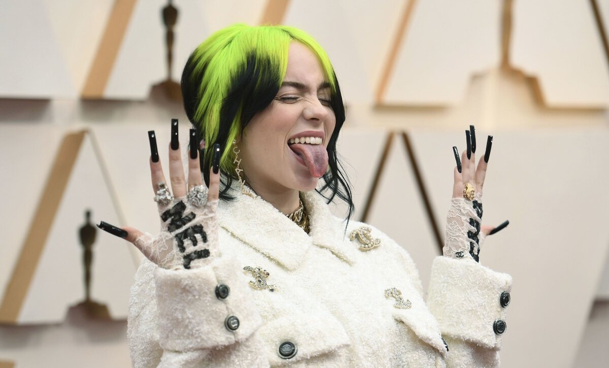 CHANEL что ты делаешь с людьми?