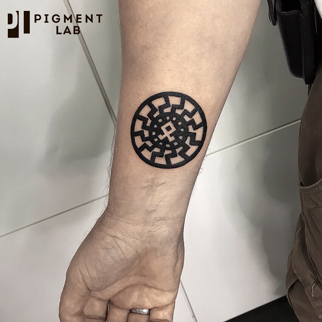 Мини тату мастеров студии Pigment Lab