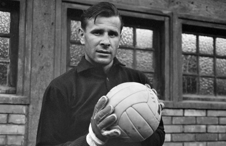 Лев Яшин. 
Фотоматериал из свободных источников