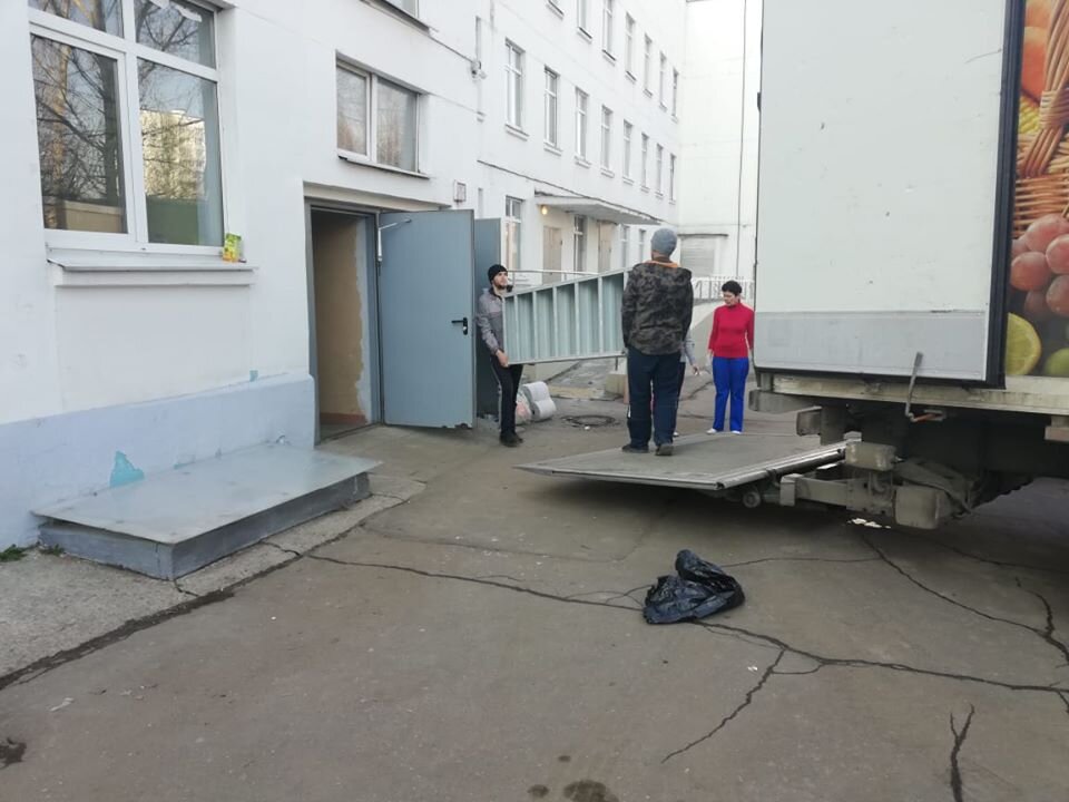 В здание детской поликлиники по адресу Москва, проспект Вернадского 101к4 въезжает платный медицинский центр