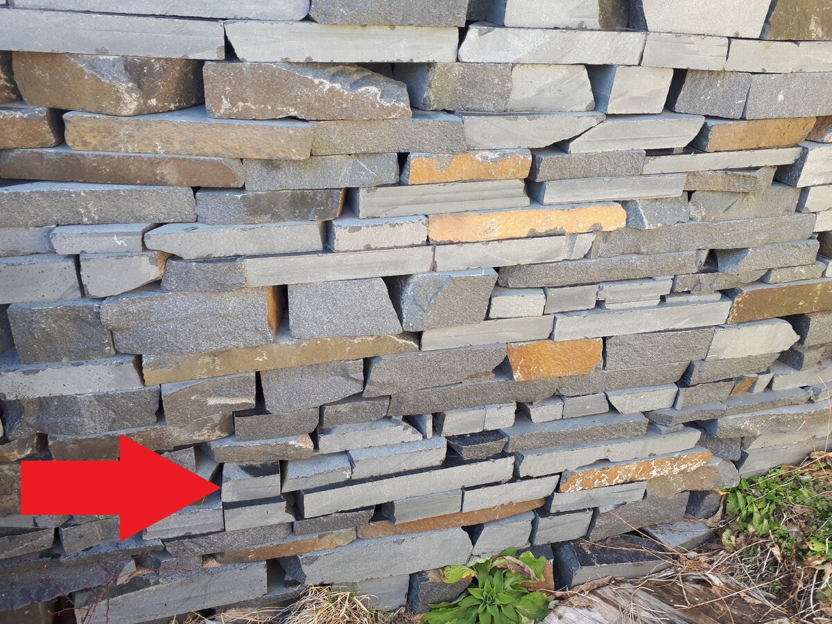 Не помню, торчали ли эти камни так, как сейчас...