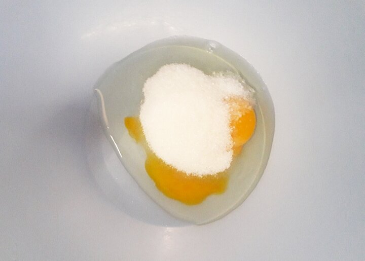 Соль, сахар, яйцо. Фото автрора