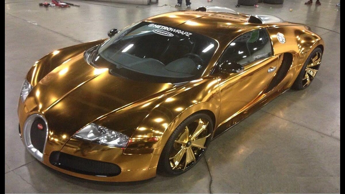Gold Bugatti Veyron