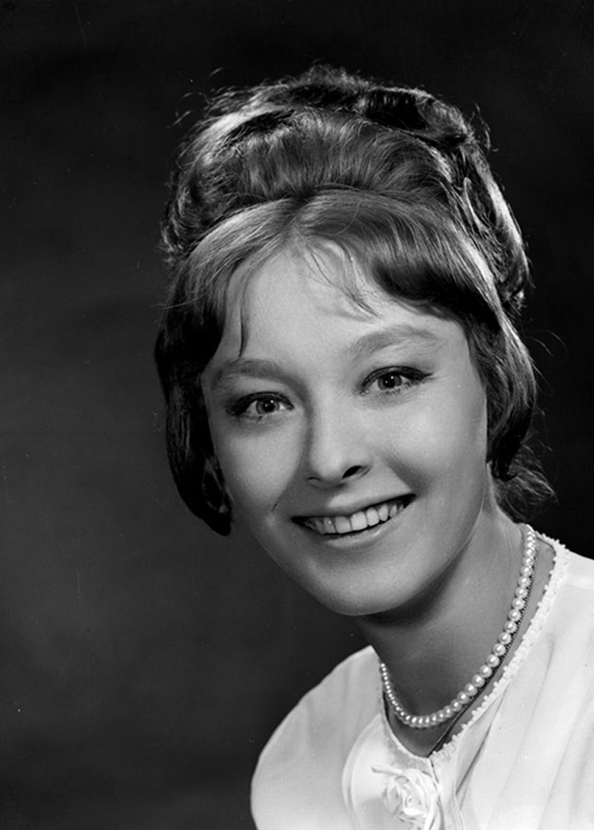 Анастасия Вертинская 