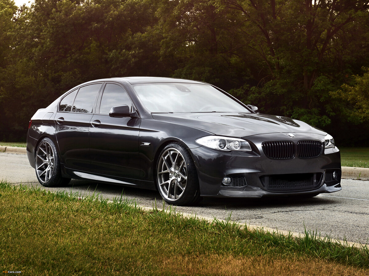 BMW M5 F10.