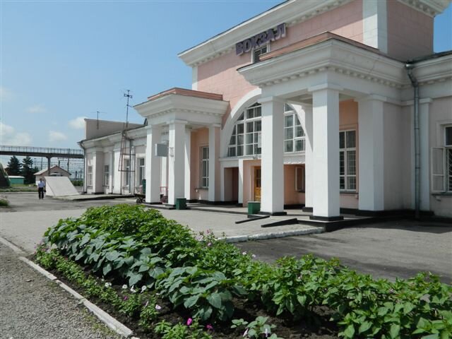 Погода в 2 сибирцево новосибирская. Сибирцево Приморский край вокзал. Станция Манзовка Приморского края. Сибирцево ЖД станция. Станция Сибирцево Дальневосточной железной.