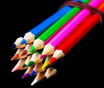 Так можно делать и с фломастерами или акварельными маркерами