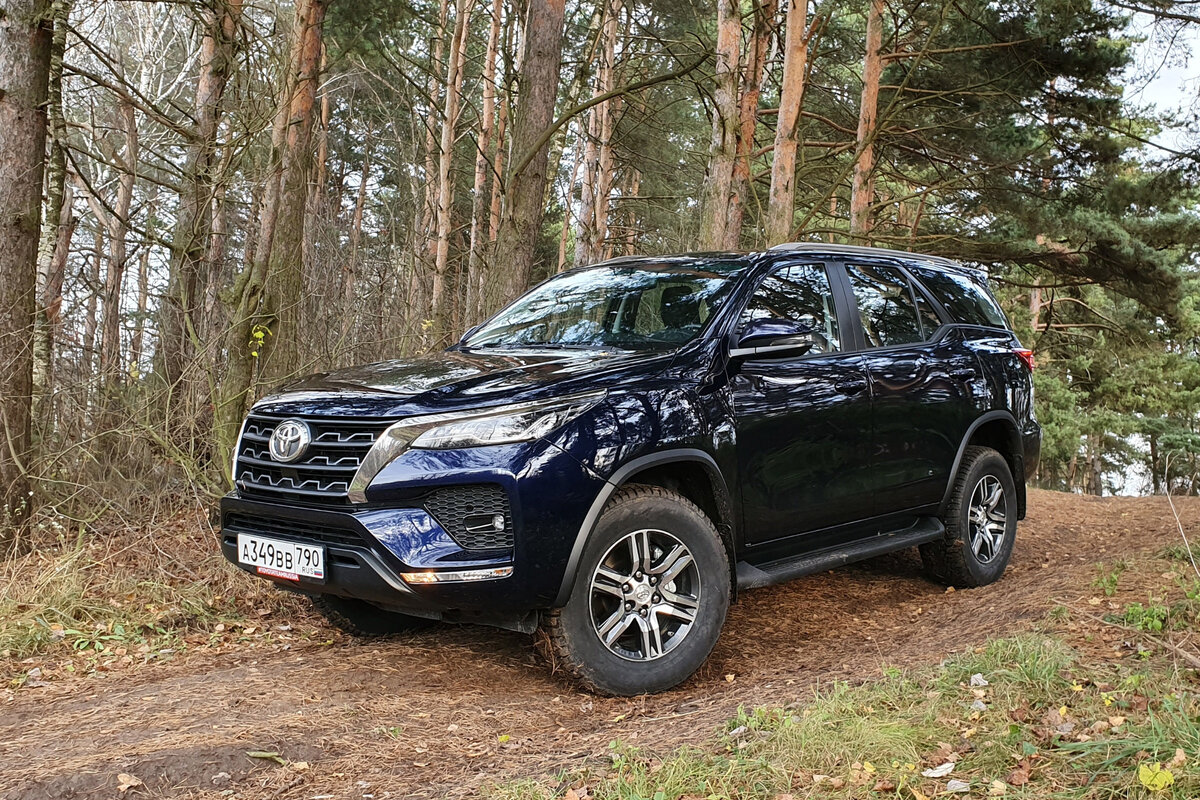 Стоит ли покупать обновленный Toyota Fortuner? | CarExpert.ru | Дзен