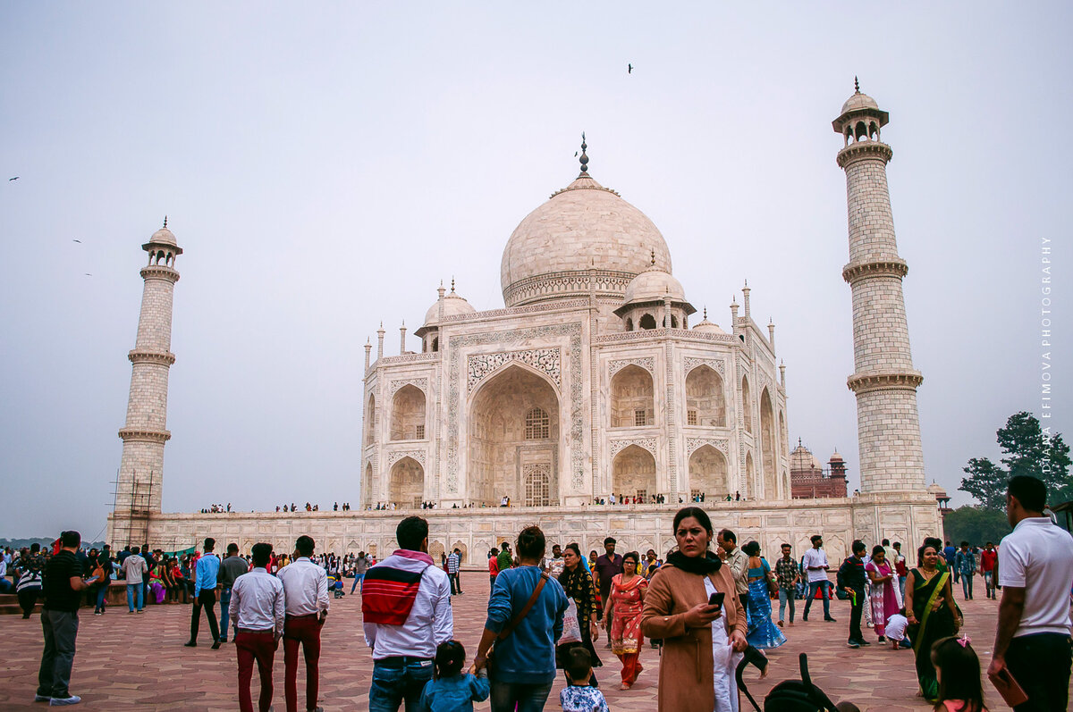 17. Тадж махал айшвария. Тадж махал 2008. Тадж махал курбан. Тадж махал в худжанде.