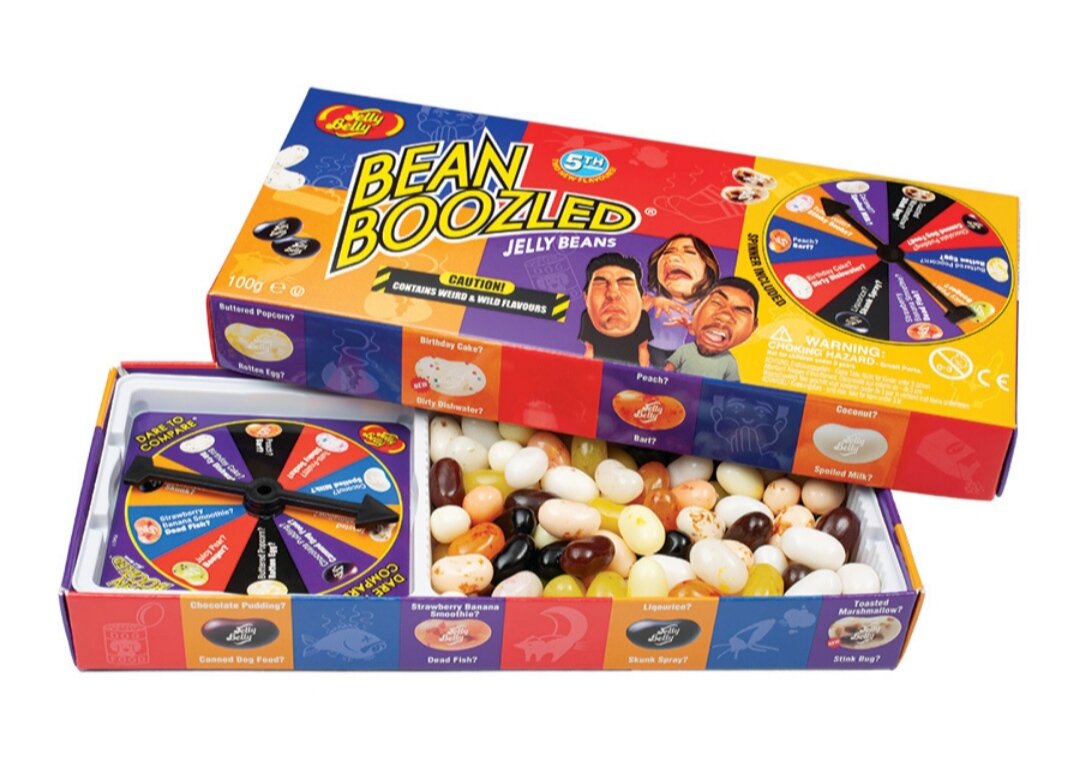 Игра bean boozled. Конфеты гарри поттер bean boozled вкусы. Конфеты jelly belly bean boozled. Бобы конфеты бин бузлд. Конфеты из гарри поттера бин бузлд.