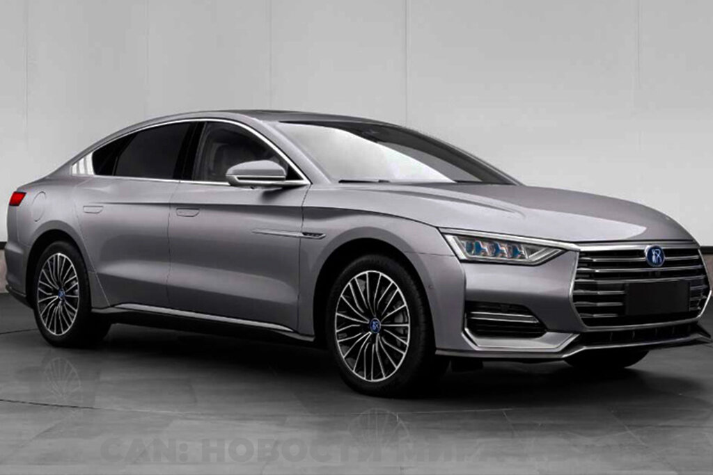 Гибридный BYD Han. 