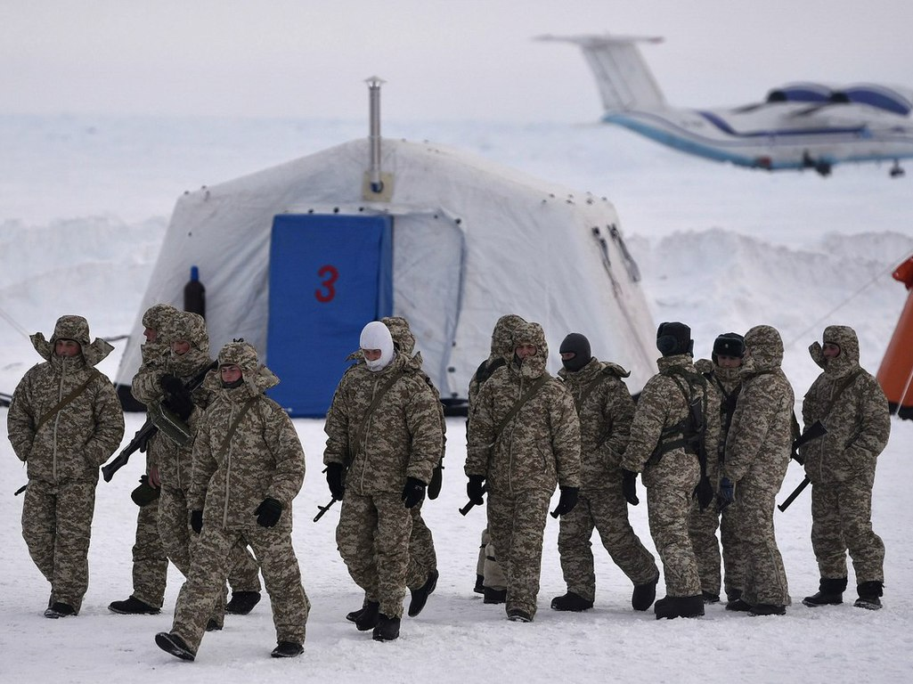 Северные военным. Военная база Полярная звезда на острове Врангеля. Арктический военный городок 