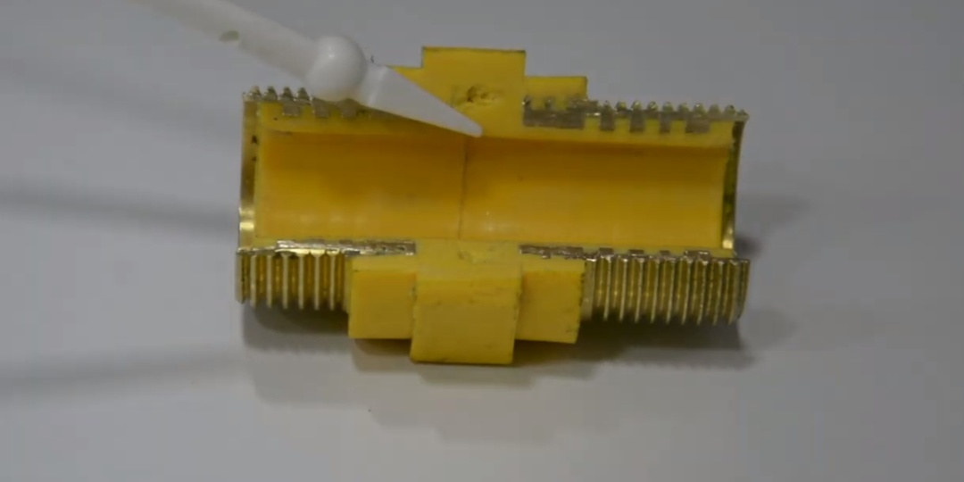 Диэлектрическая вставка для газа: для чего нужна и где устанавливается