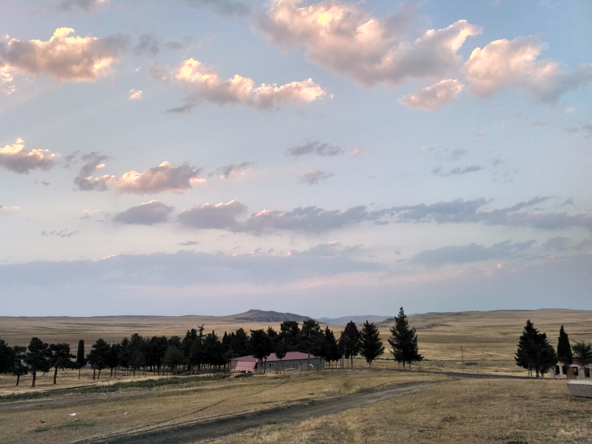 Окраина поселка Удабно