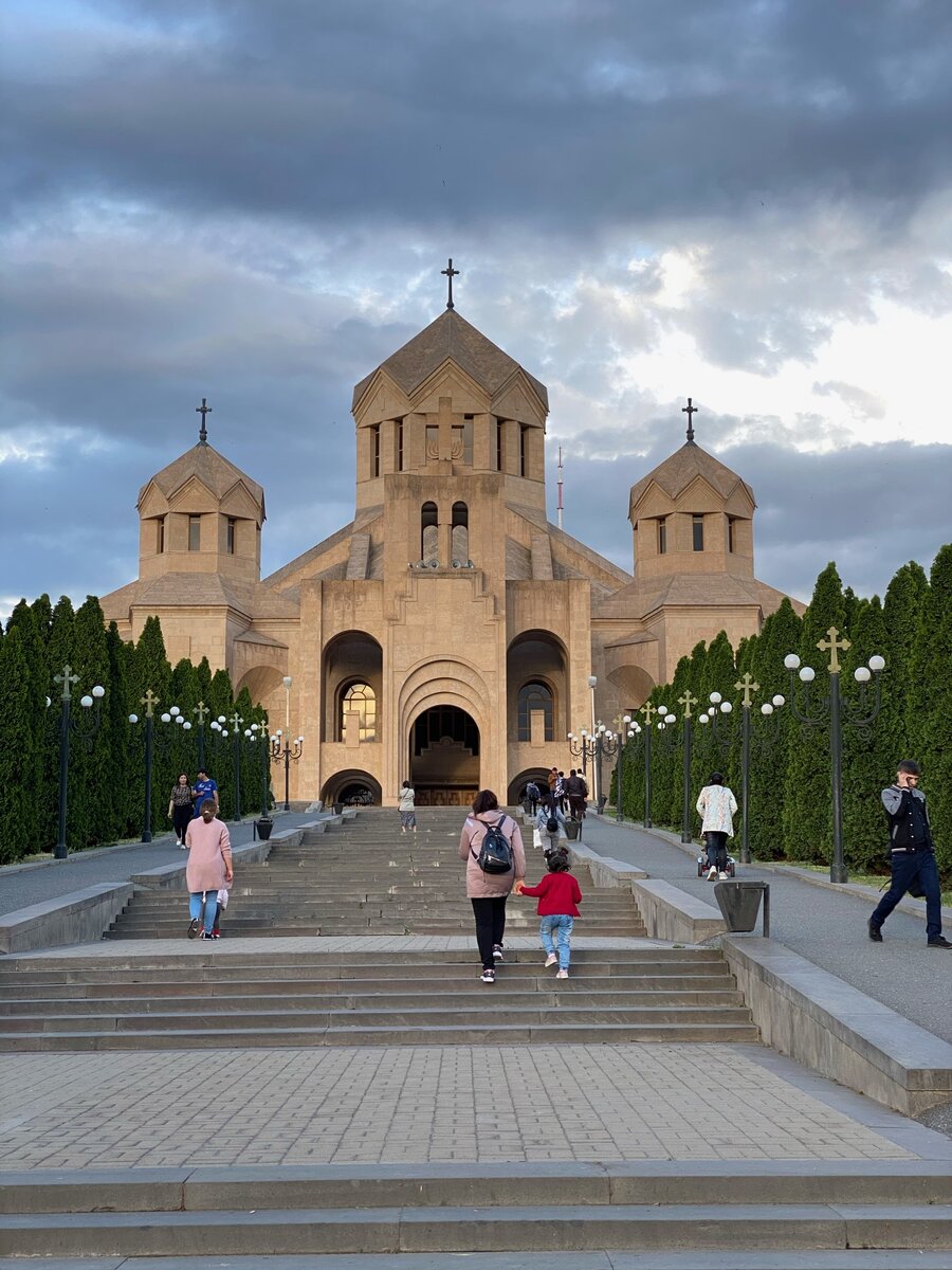 Собор Святого Григория Просветителя, Ереван