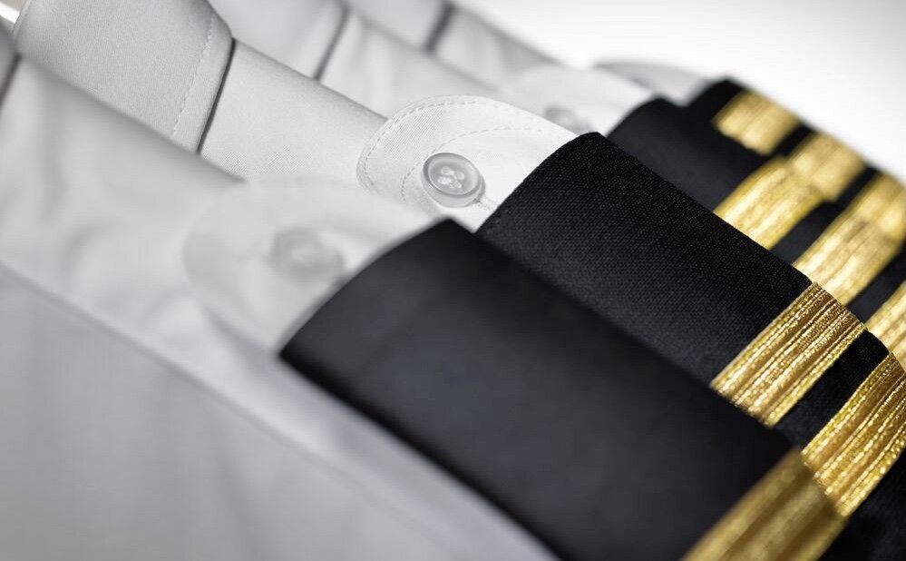 Нужно вложить в обучение достаточно весомую сумму, прежде чем начнёшь зарабатывать как пилот. (фото из интернетов)