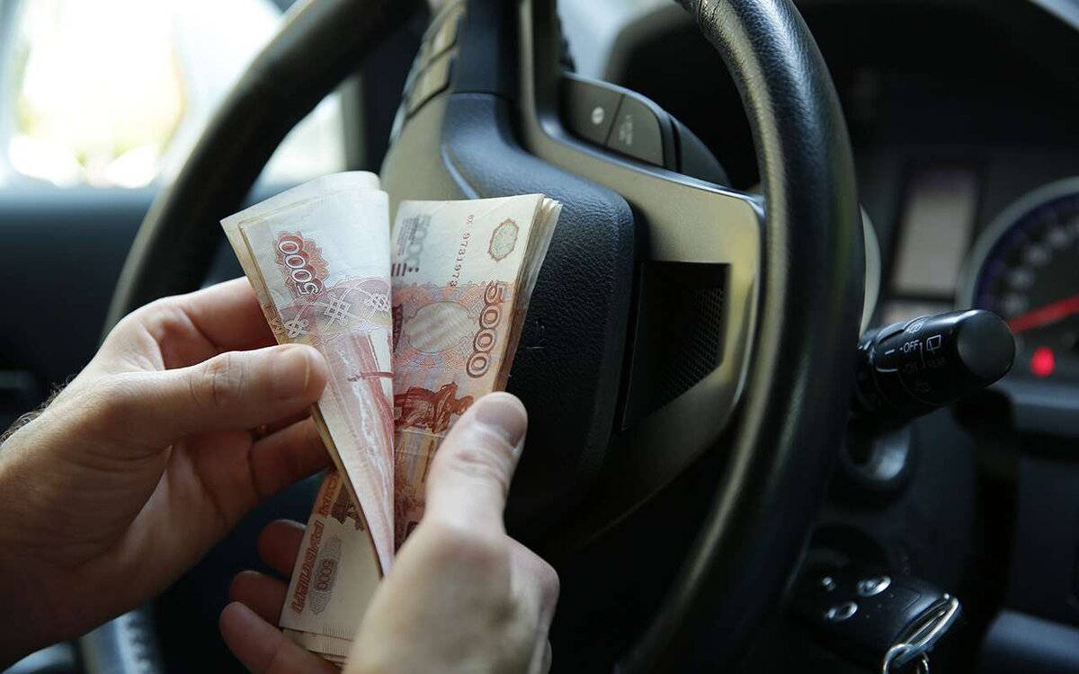Юрист рассказал, почему дилеры перестали продавать новые автомобили за ...