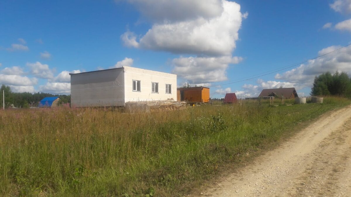 А по небу плывут облака, высоко, высоко, высоко (с)...