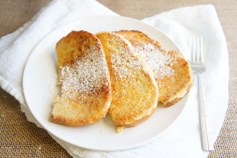 Гренки из хлеба с сахаром. Фото из открытых источников.