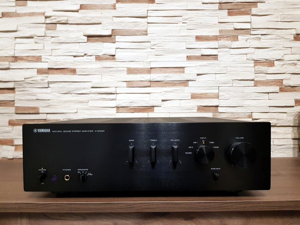 Yamaha A-S 1000 интегральный усилитель