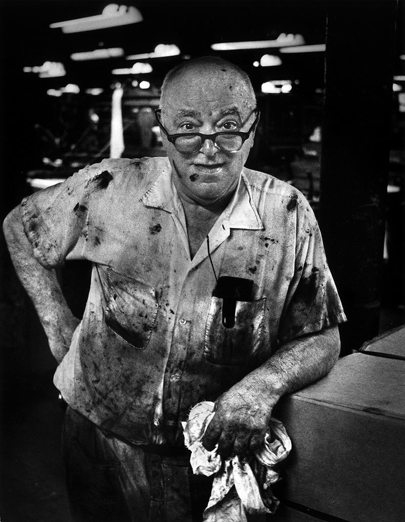 Рабочий на мельнице, Лоуэлл, штат Массачусетс, 1977.