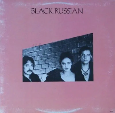 Обложка пластинки Black Russian. Слева - Владимир Капустин, в центре - Наташа Капустина, справа её брат - Владимир Шнайдерман.