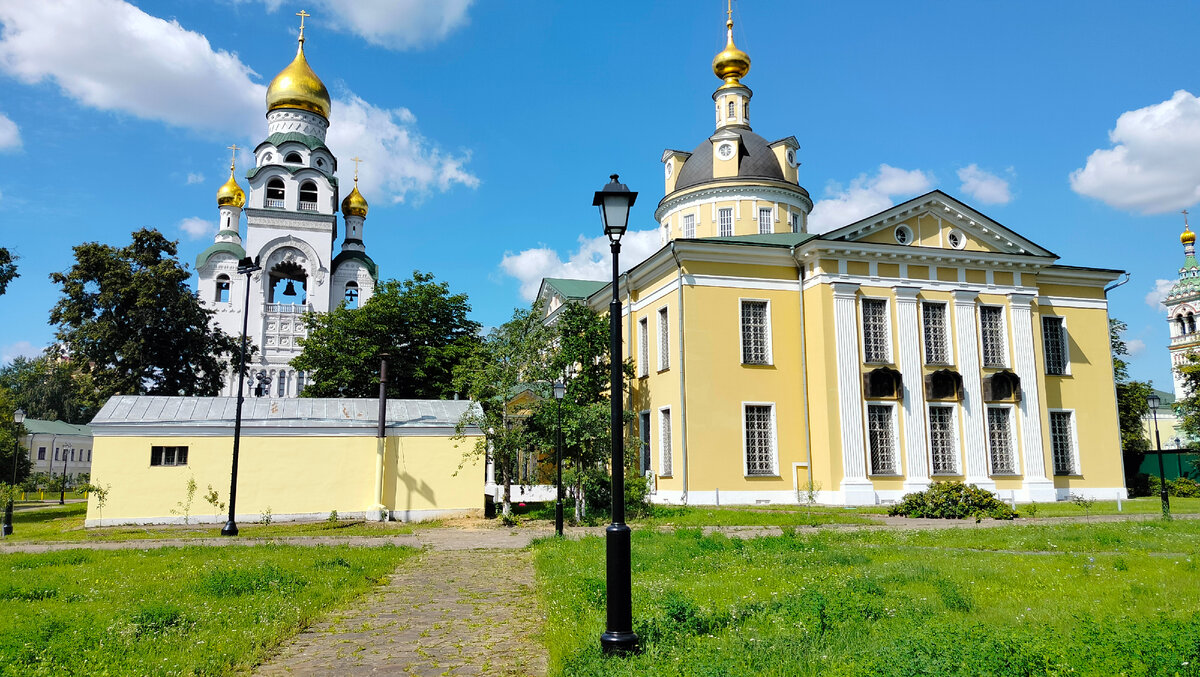 Соборная площадь