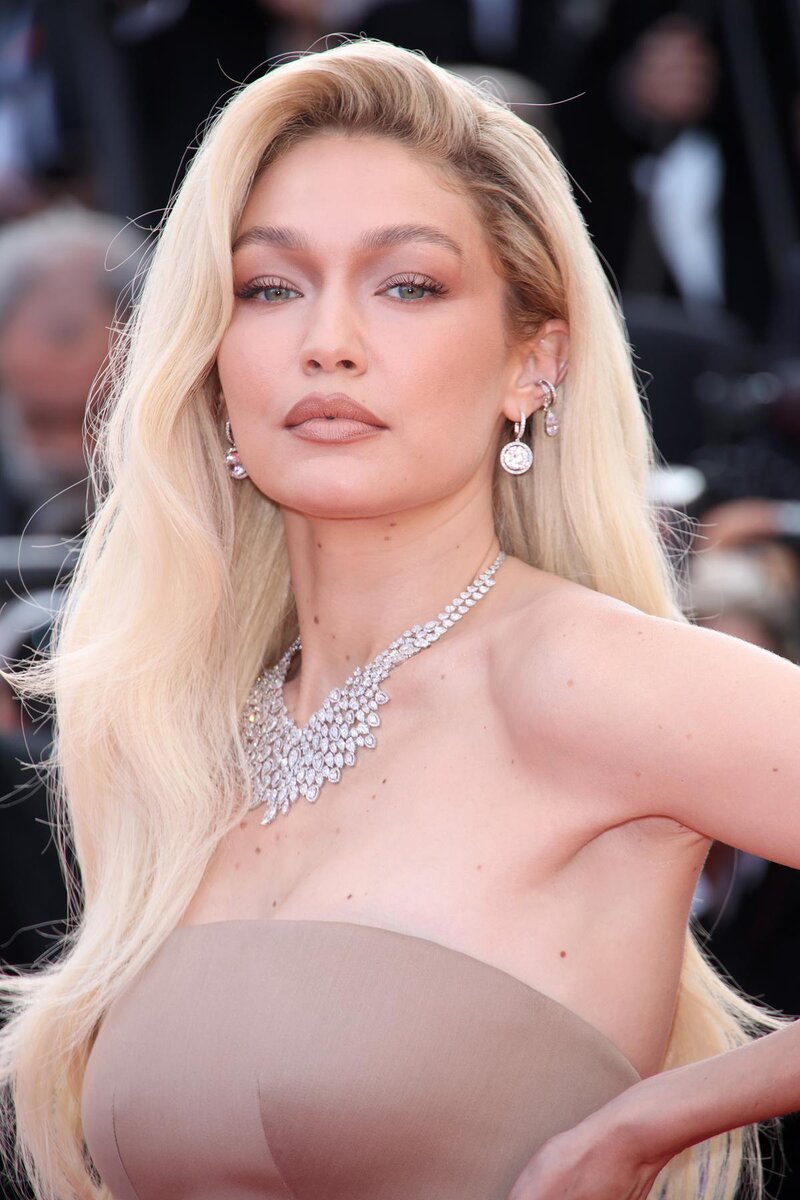 Daniele Venturelli / Getty Images📷Джиджи Хадид