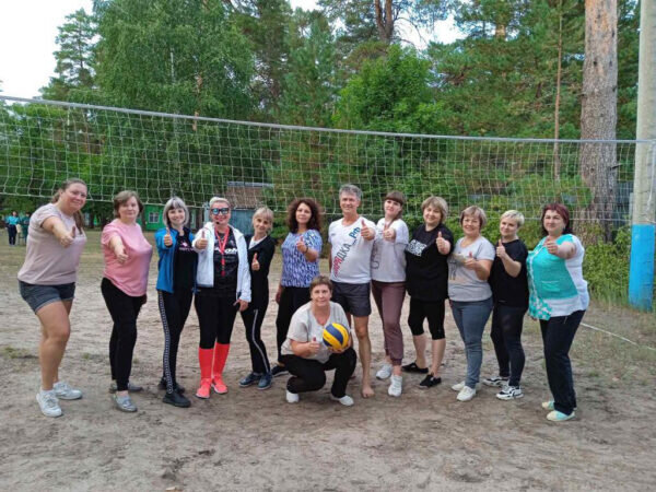    В свободное от учебы время педагоги участвовали в спортивных соревнованиях