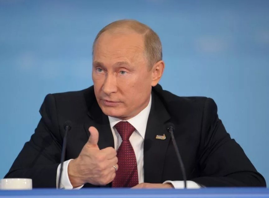 (с) Коробка из под ксерокса