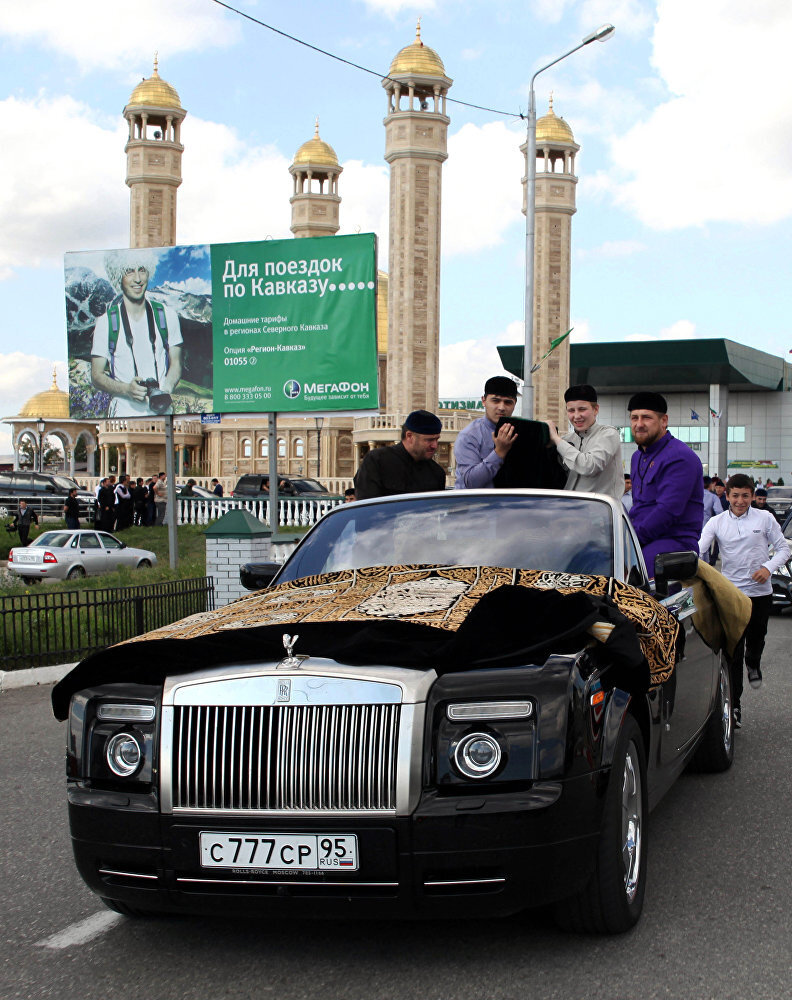 Автомобили Рамзана Кадырова. Откуда столько денег? | Автомания | Дзен