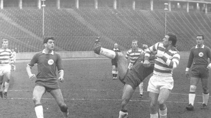 В этом матче они уступили 0-9.