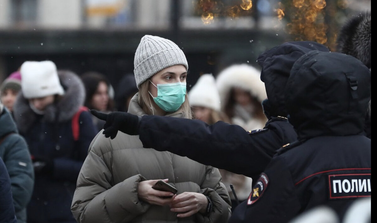 «Ну как там, в России? — Штрафуют...» Только в Москве собрали на 50 млн.штрафов за нарушение самоизоляции