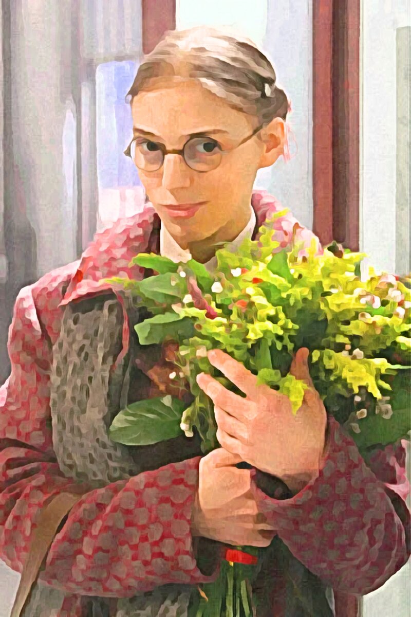 Не родись красивой катя пушкарева. Катя пушкарева преображение. Как называлась компания в которой работала пушкарева. Катя пушкарёрва «не родись красивой». Как называлась компания в которой работала пушкарева.