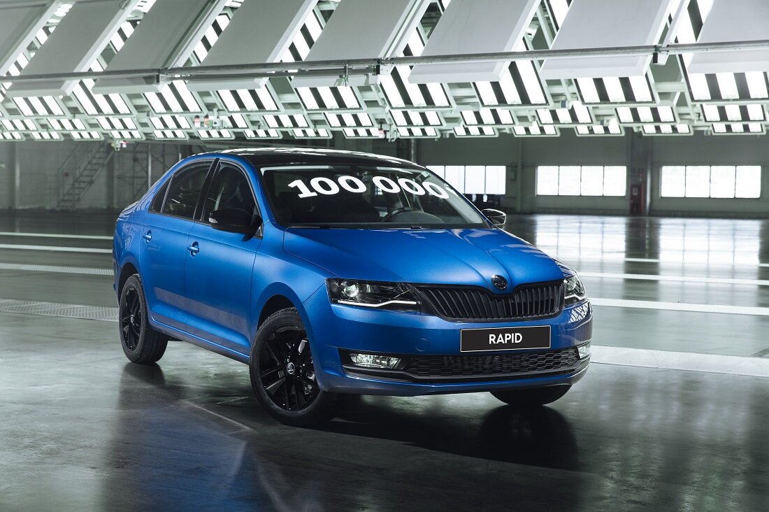 Skoda Rapid Reef Blue