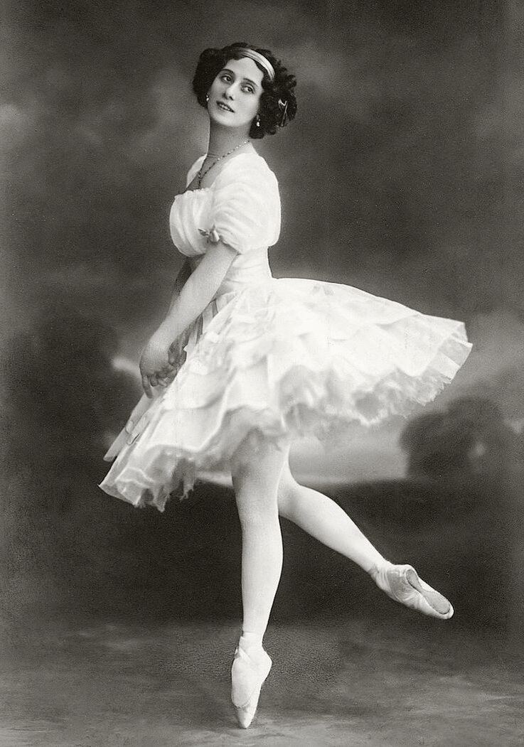 Анна Красовская балерина