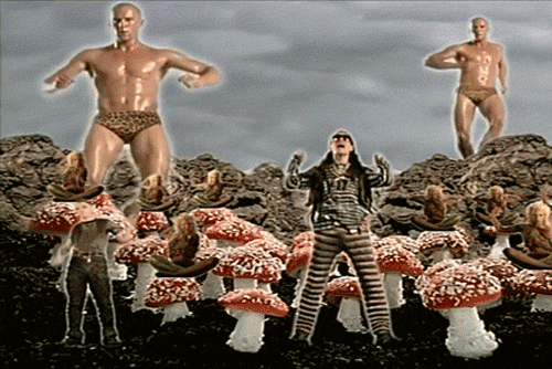 Кадр из клипа "The Shamen - Comin' On HD "